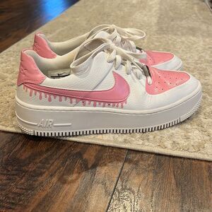 Air Force 1 custom Drip Pink and white size 10 platforms white and pink EUC
